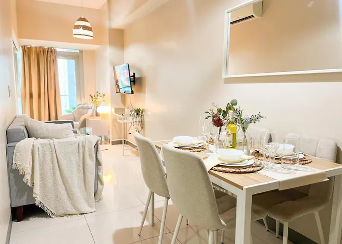 Prime 1br In The Heart Of Bgc #upt12j * Manila